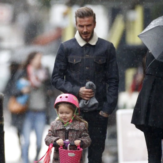 整條馬路都是他的伸展台！貝克漢型穿瑞典潮牌WeSC溜小七