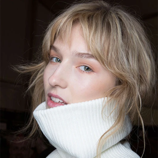 【2015秋冬時裝週後台】沒理由不讓你搶先知道！7款超簡單髮型時裝週最新發表