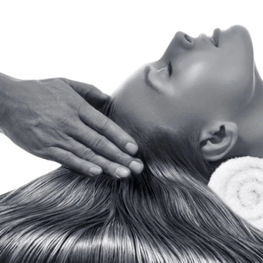 巴黎卡詩「亞美尼斯活髮精華」，告別稀疏煩惱 解救頭皮危機