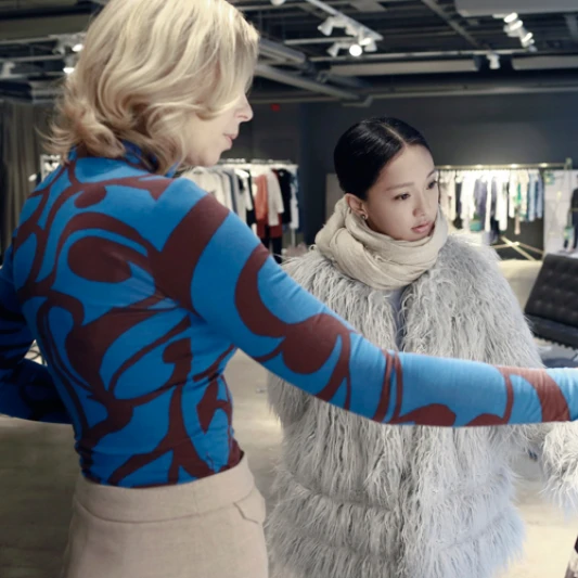 周迅探訪H&amp;M總部！推薦環保新時尚潮流