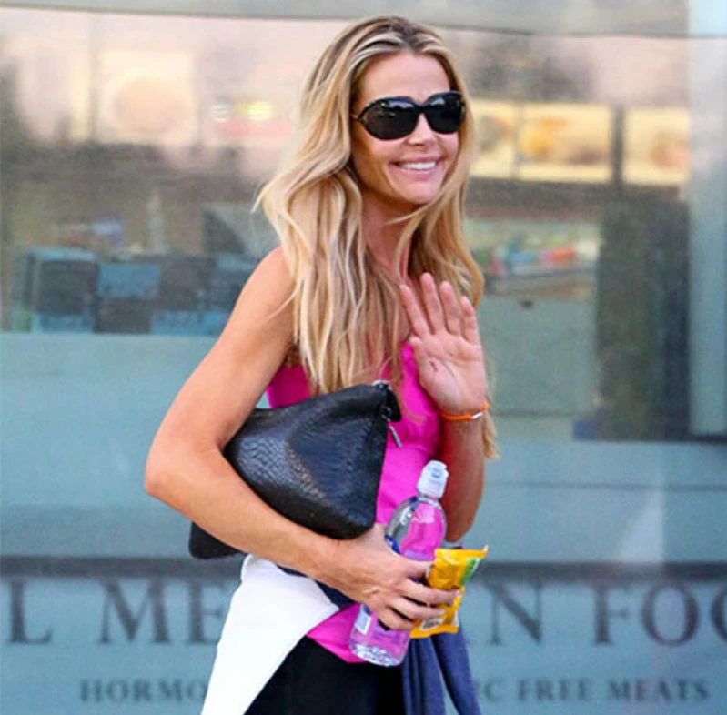 環肥燕瘦都適用！嚴選12套明星名模私下的健身房穿搭