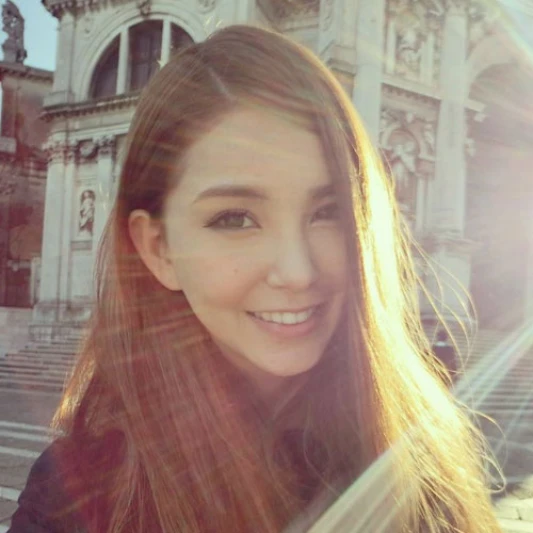 天王嫂「昆凌」懷孕初期保養4心法! 沒有不能說祕密