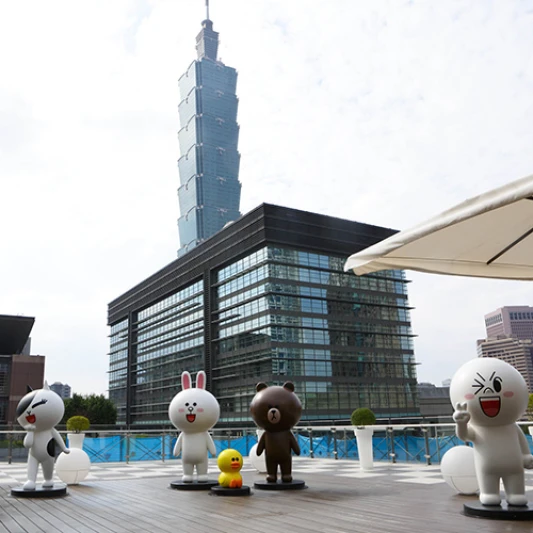 全台獨家！微風松高Trine&amp;Zen打造LINE玩偶咖啡廳