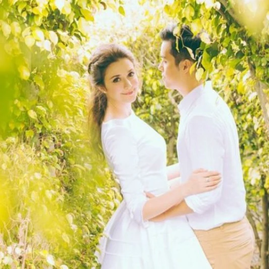 瑞莎真的嫁了！與男友Mike今天峇里島完婚 甜蜜時刻大回顧