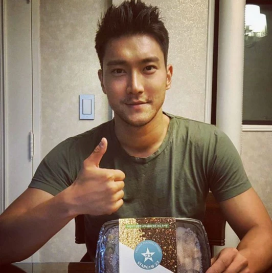 男神要當兵去了!始源、東海歐巴預計年底入伍