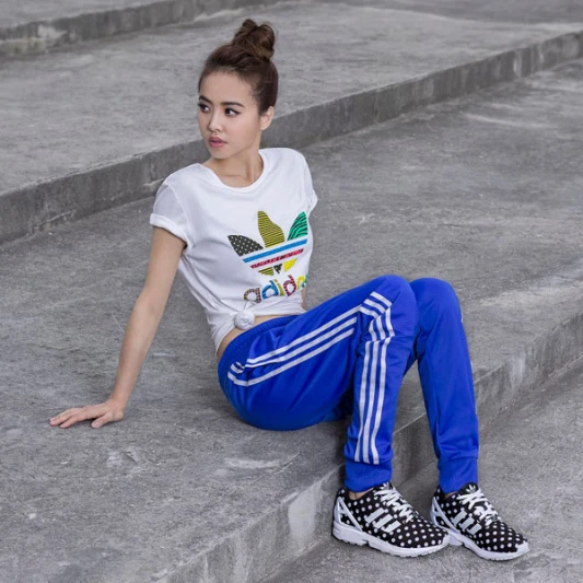 adidas Originals 七月新品－躍動蛇紋與迷彩花卉的對話