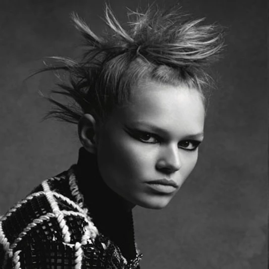 好俐落！Chanel 2015秋冬廣告，打造專屬香奈兒的法式懷舊