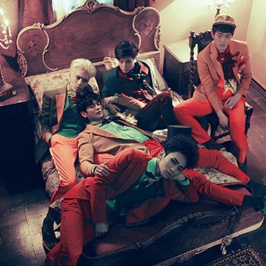 韓國夯團SHINee推第四張正規改版專輯《Married To The Music》 搞怪驚悚風吸引百萬網友