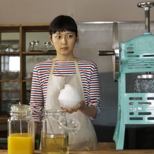 菊池亞希子《海的蓋子》為詮釋冰店老闆娘進行剉冰特訓
