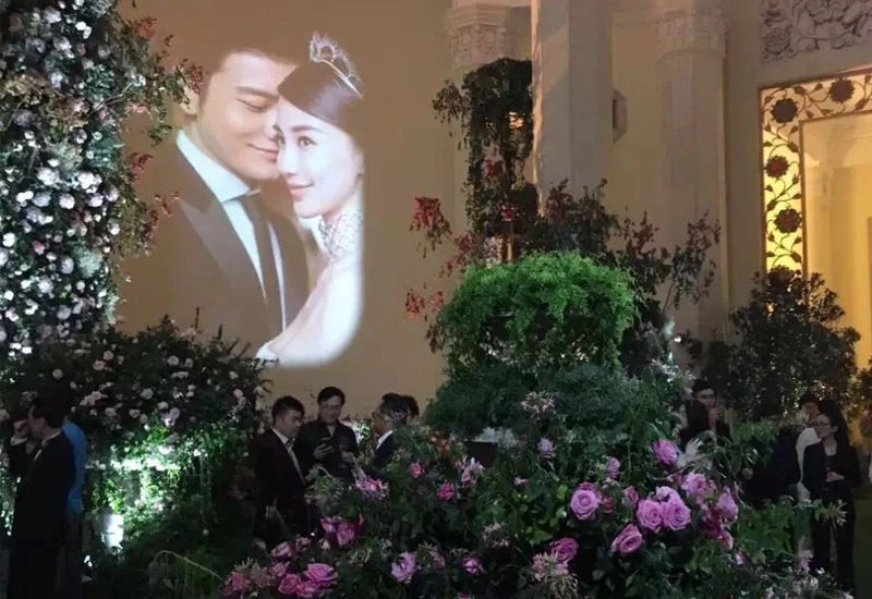 黃曉明AngelaBaby豪奢婚禮 鮮花瀑布、馬卡龍塔浪漫指數大破表!