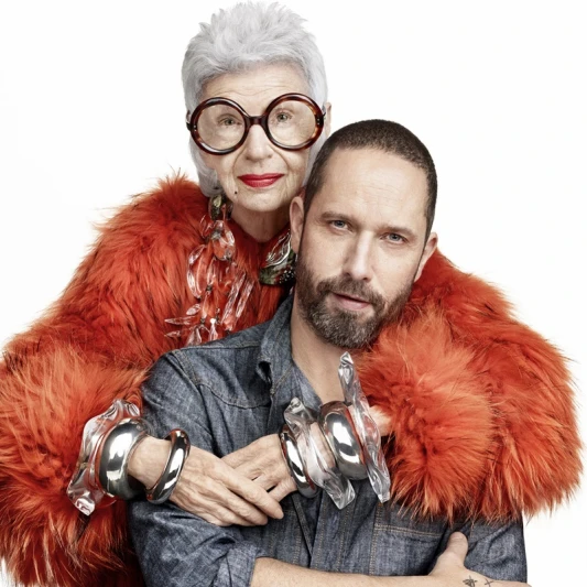 時尚ICON－Iris Apfel與珠寶鬼才Alexis Bittar，激盪出忘年火花