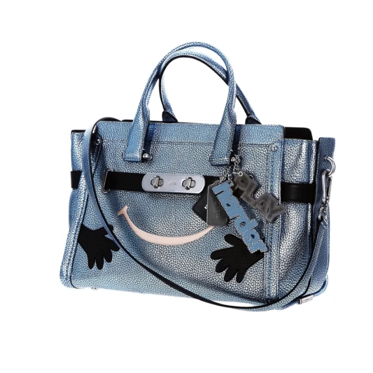 愛心不落人後的天后Jolin，與COACH一同為罕見孩童做公益