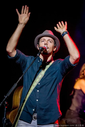 I&#039;m Yours！傑森瑪耶茲宣佈結婚 閃爆全球千萬粉絲