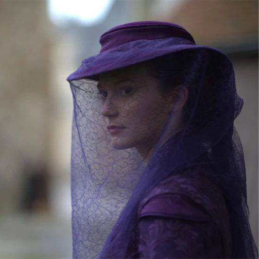 新生代女星蜜雅娃絲柯思卡大膽情慾演出《慾見包法利夫人》