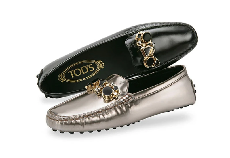 TOD&#039;S 低調耀眼的金屬元素與個性幾何圖騰的秋冬系列 提供你 Party 裝扮新靈感