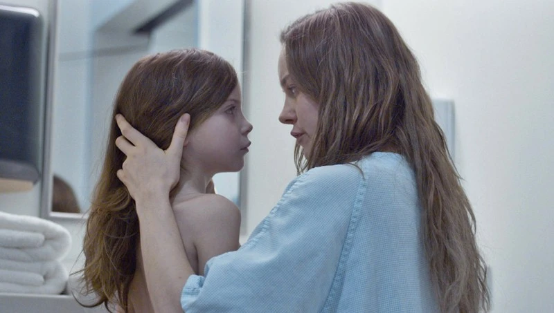 【編輯話電影】奧斯卡大熱門「不存在的房間」，一部讓你心頭放晴的電影