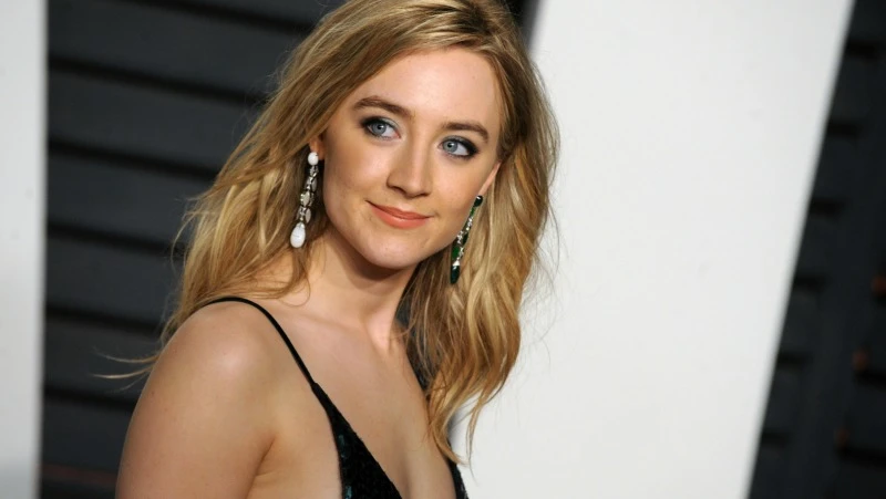 萌女孩莎柔絲羅南的職場建議：「Follow你的直覺、相信自己的勇氣。」