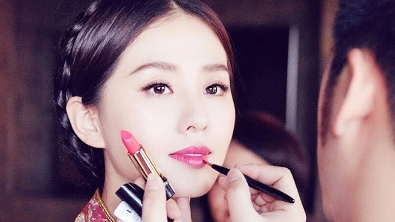 劉詩詩浪漫大婚 高顏值持久妝容揭密！