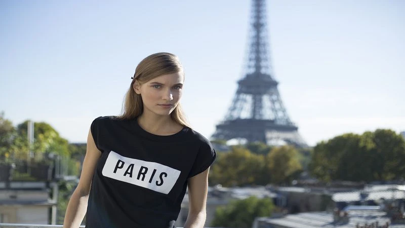 【Runway Beauty 2016S‬S】春日的時尚優雅女人風，巴黎時裝週妝容特輯