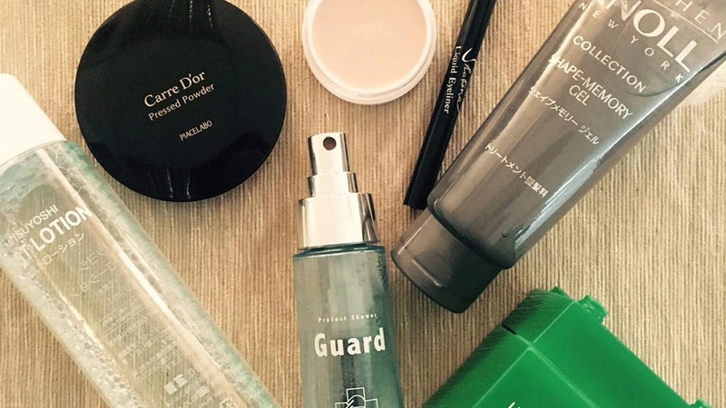 歐妮快閃日本只為這個！橫掃去淚溝專用21P色號遮瑕神器