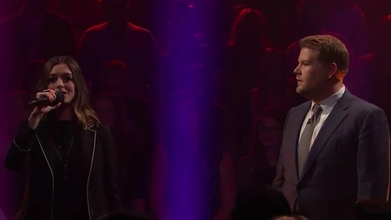 RAP新秀崛起！「Drop the Mic」安海瑟薇大嗆詹姆斯柯登