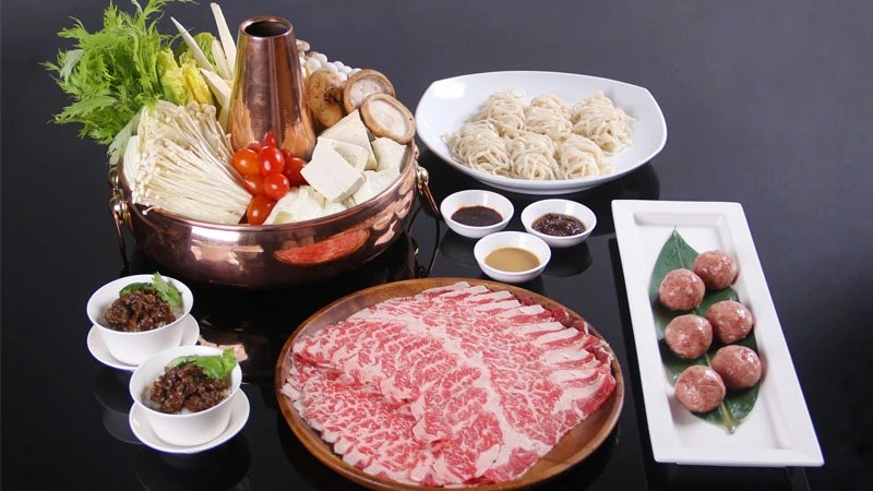 吃到飽牛肉鍋又回來了！台南晶英酒店 極致美味好享受