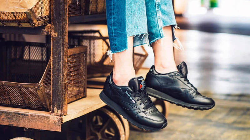 打破男女裝界線：中性時尚的「共穿學」 ft. Reebok CL Leather