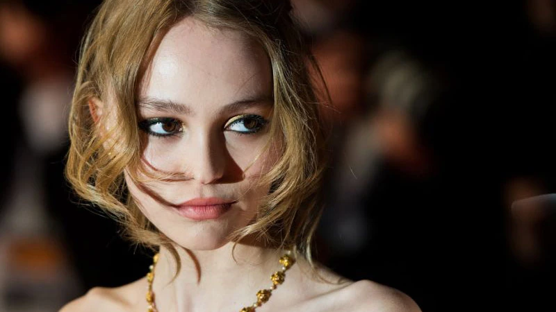 高冷少女莉莉蘿絲‧戴普公開3大無畏個性美妝術