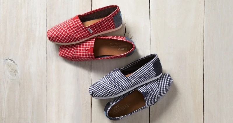 穿上繽紛懶人鞋，營造夏日好心情