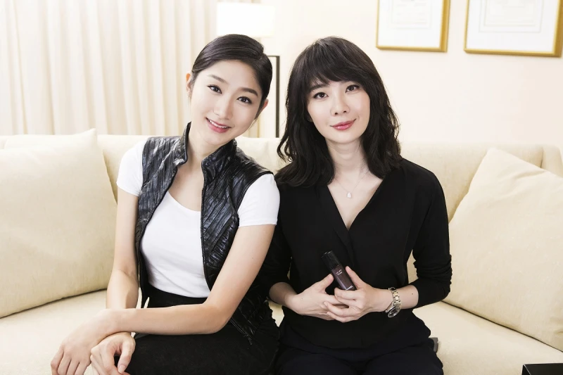 絲棋老師v.s.尹崇珍：「緊緻V臉線條，最能展現上鏡之美！」