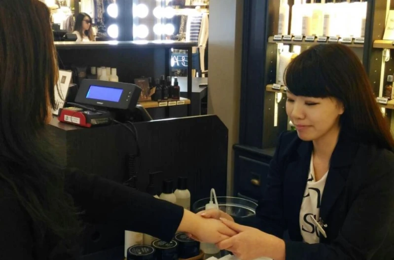 不只洗髮精厲害，來自日本的John Masters Organics隱藏版護手服務大公開！