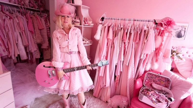 【李維菁專欄】只穿一種顏色的人