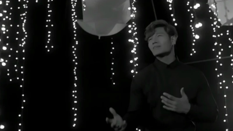 聽完心花怒放!金鐘國翻唱〈聽見下雨的聲音〉MV超唯美