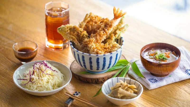 小胃女孩有福了！日本東京天丼「天吉屋」新推出小食光套餐份量變小吃得更輕盈