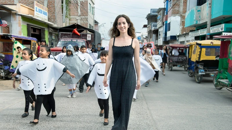 救救魔鬼魚!秘魯生物學家 Kerstin Forsberg 推動蝠鱝保育,「熱愛自然的孩子,會懂得如何愛人。」