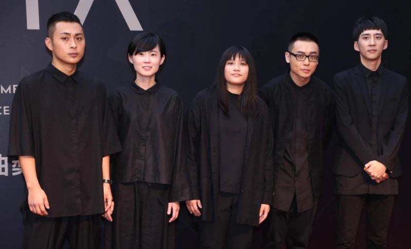 2017金曲獎完整得獎名單！方大同、艾怡良成本屆歌王歌后，盧凱彤感性致詞超動人