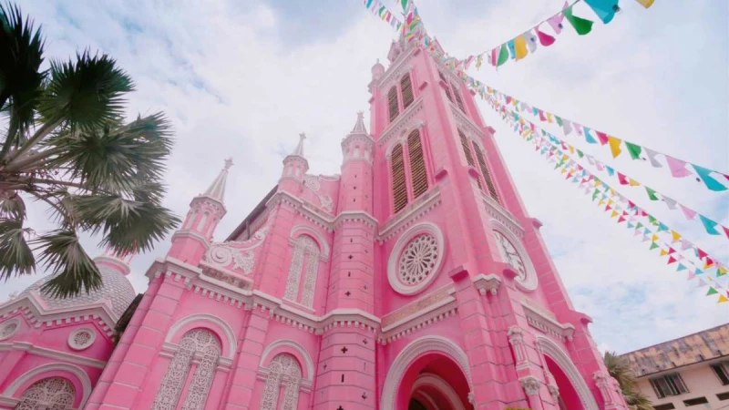 一定要朝聖的粉紅色教堂！姊妹淘限定，5大閨蜜之旅景點推薦