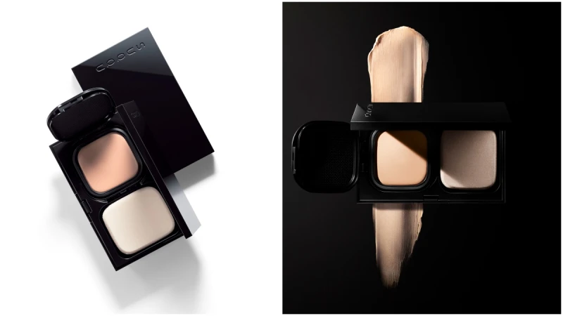 把櫃上最熱賣的粉霜變成粉餅版！SUQQU這塊晶采極潤水凝粉餅，創新乳液上妝的概念不黏膩還很輕透