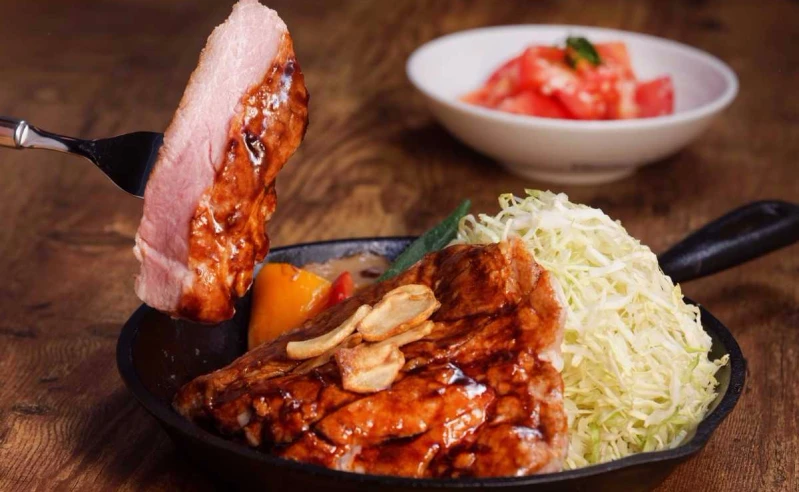 不裹粉、不油炸的人氣排隊豬排!涉谷、池袋名店「東京豚極」台灣一號店10月開幕