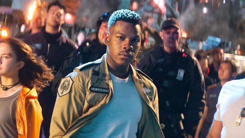 更猛的機甲獵人登場！全新續集《環太平洋2 : 起義時刻》再戰巨獸