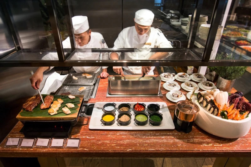 絕對擄獲海鮮控的心！海陸雙重食尚饗宴 「文華Café 晚間饗．吃．吧」