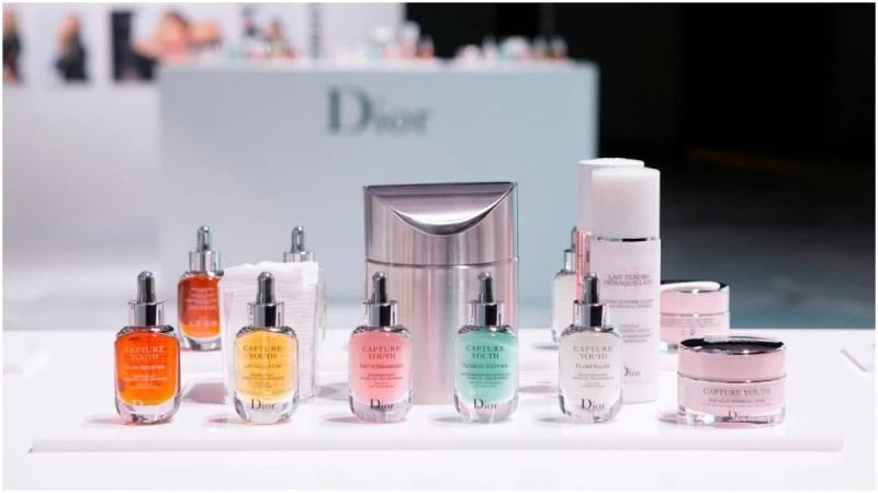 2018年保養「混」世代！讓專業的來～Dior凍妍新肌混搭保養，教妳CP值最高精華液疊擦法