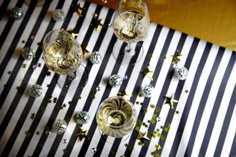 來場綠草如茵午茶派對 誠品行旅The Chapter Cafe黑白韶光午茶 破格黑白影像奇幻滋味