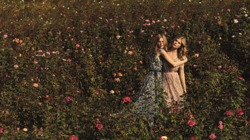 Welcome Spring！所有時髦女生喜歡想要的絕美春夏造型風格，iBLUES都有！