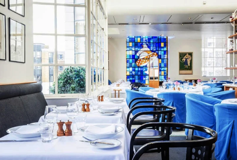 米其林寶寶也有主題餐廳?！倫敦必比登生蠔吧 Bibendum Oyster Bar 向米其林平價版必比登致敬