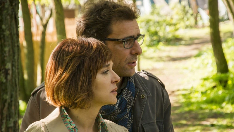 當盲女遇上愛情騙子！威尼斯影后薇拉莉葛琳諾主演《裸色愛情》，面對愛情來了她應該怎麼做