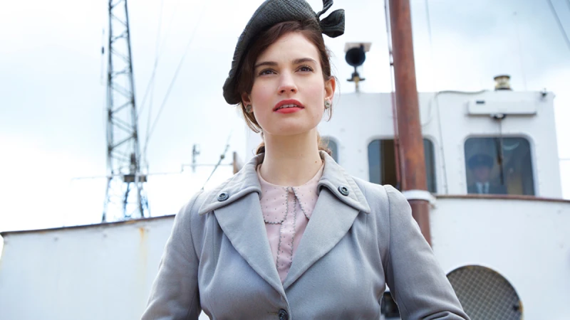 這個筆友也太帥！莉莉詹姆斯攜手荷蘭性感男星麥可俞斯曼主演浪漫新作《真愛收信中》