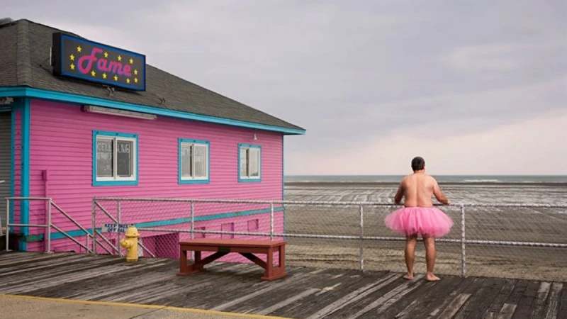 為乳癌而跑─穿粉紅澎裙的男人