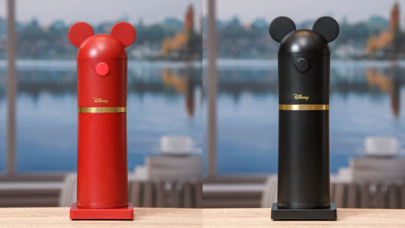 招牌圓耳米奇歡慶90周年 聯名日本Doshisha Otona米奇手持刨冰機 紅黑雙色消暑登場