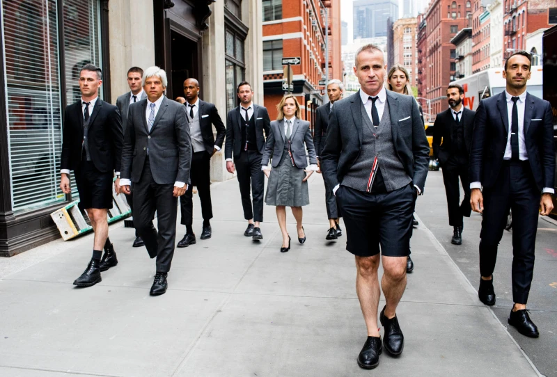 與全球零時差！來自紐約，原汁原味的Thom Browne概念櫥窗與系列男女裝強勢登場！